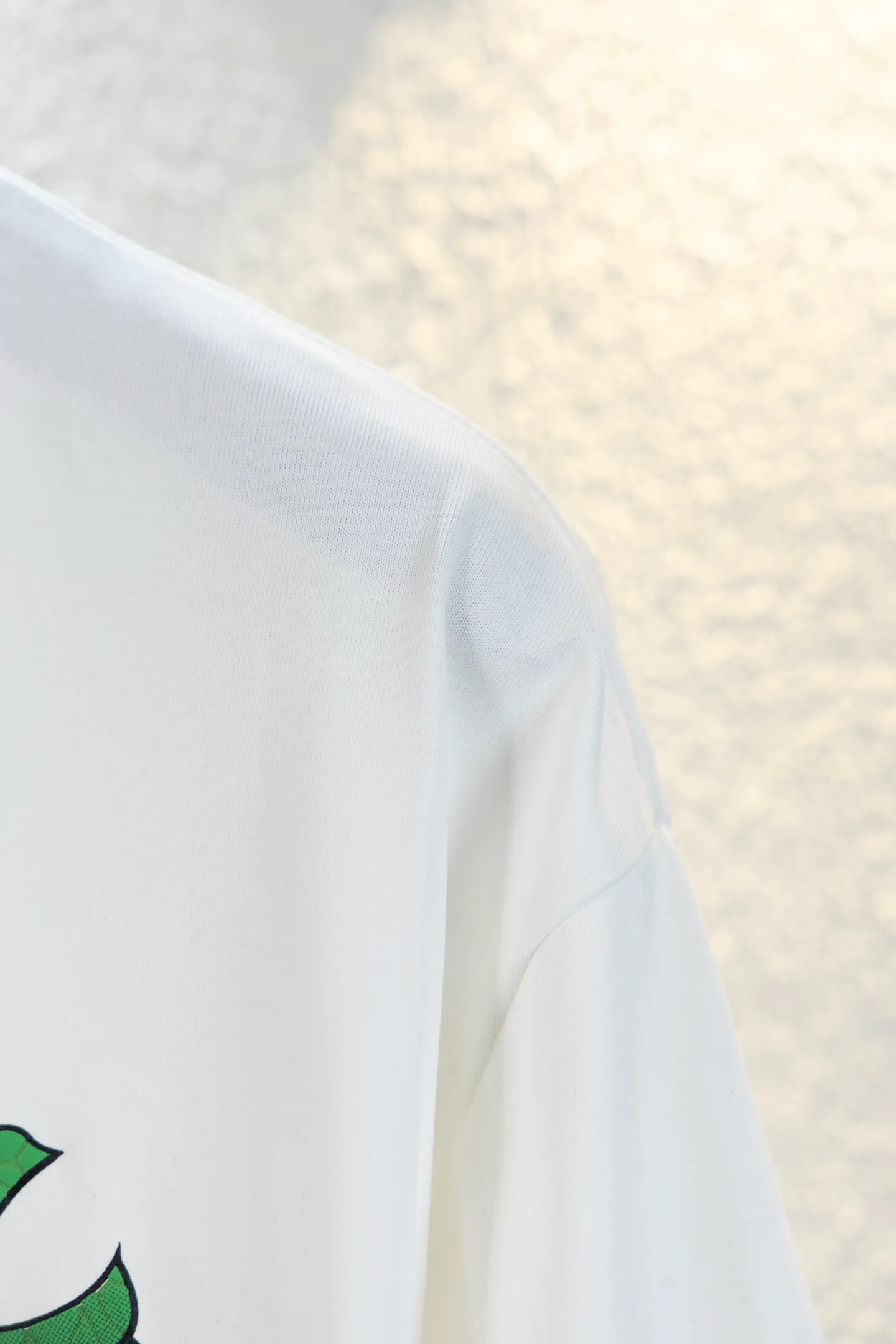 🅿️190 model number k735 Chrome hearte/Chrome heart ch 25ss Miami limited Sanskrit printed T-shirt short sleeves. A must-have item for daily commuting for men and women in light luxury. The correct version is welcome to compare. Detailed features: ·280 grams of 100% cotton double yarn jersey fabric. ·Custom-dyed in the same vat with special thickened 32 count double-strand 1x1 thread. ·Double-needle cross-stitch technology. ·Original main mark washed hangtag. COLOUR: Black White SIZE: xs s m L
